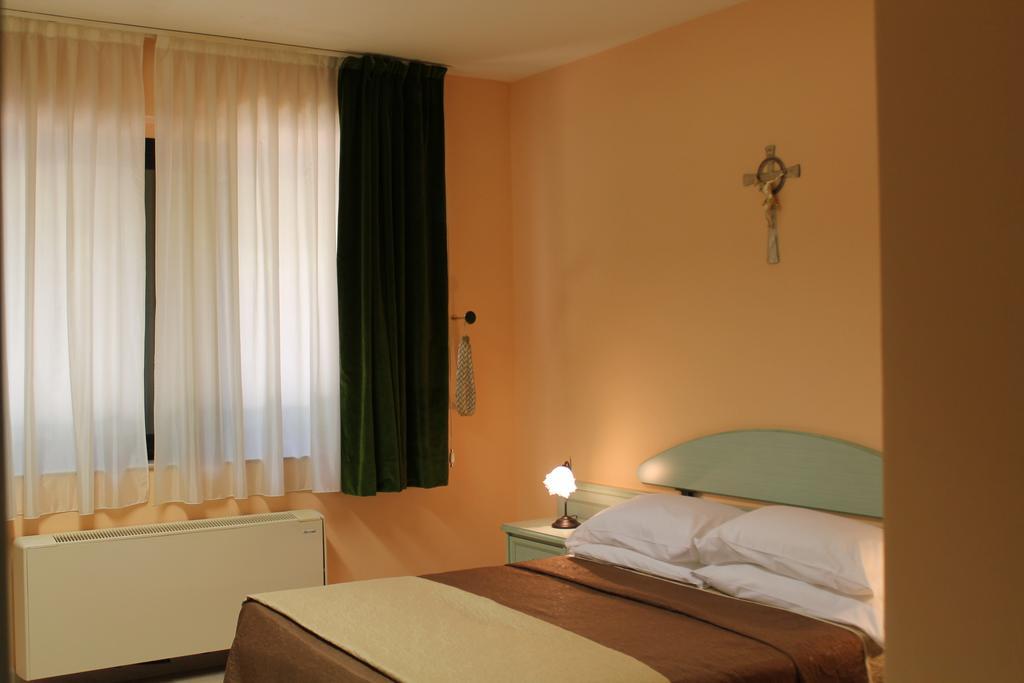 Villa Pinto Лучера Екстериор снимка